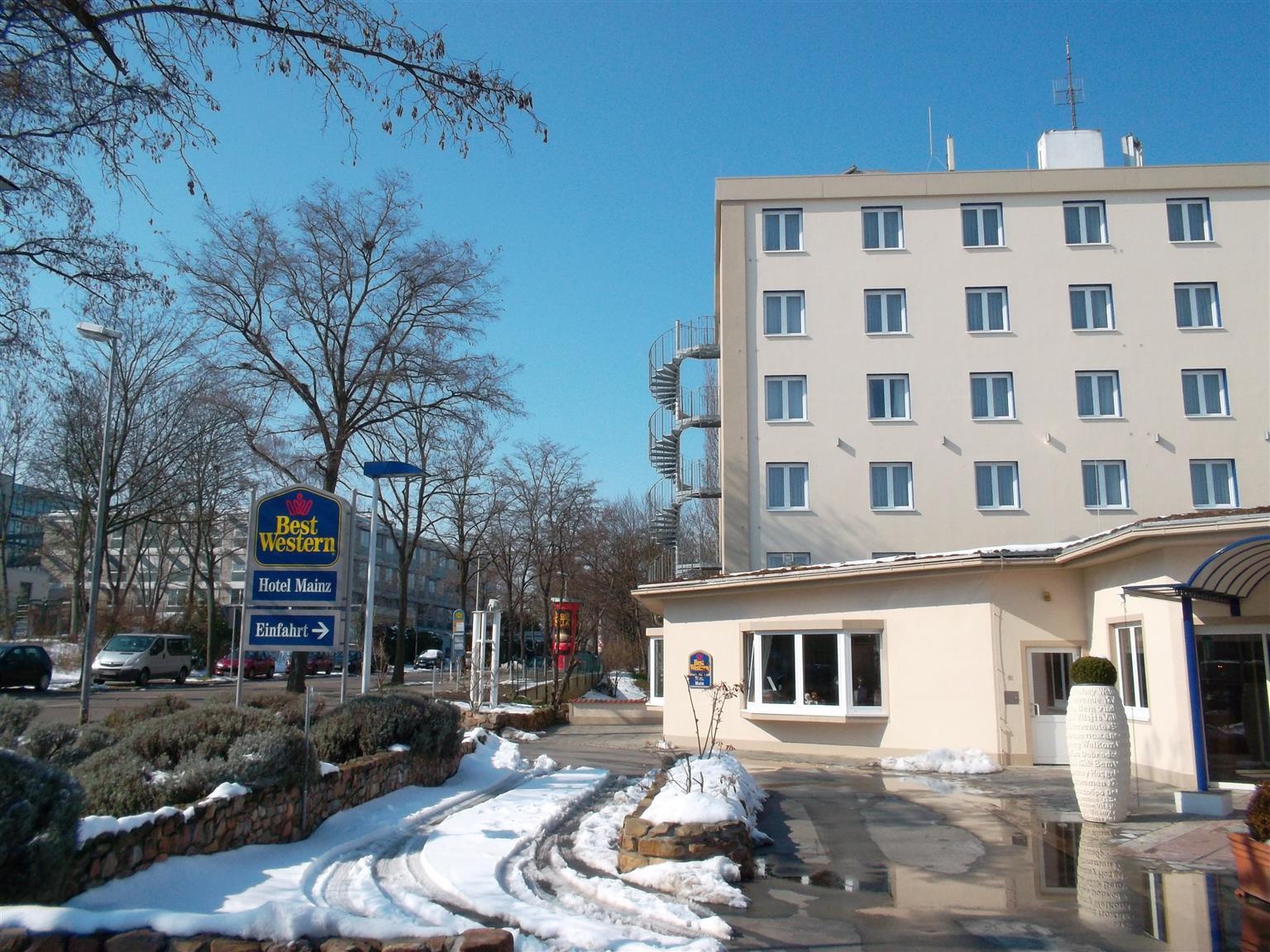 Best Western Hotel Майнц Екстериор снимка
